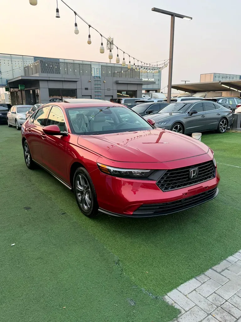 هوندا أكورد 2024